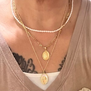 Gold Sacred Heart Mother of Pearl Dainty Necklace