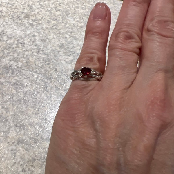 Claddagh Ring In Sterling Silver - Royal Mile Silver - Foto 3