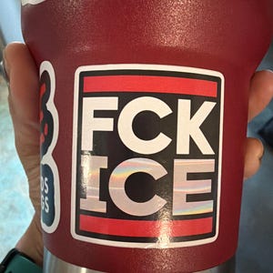 Vanessa hat ein Foto des gekauften Artikels hinzugefügt