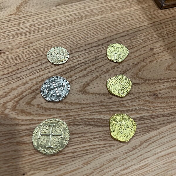 Metal Pirate Coins - 50 Gold Spanish Doubloon Replicas - Fantasy Metal ...
