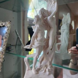アポロとダフネの彫刻：ベルニーニのレプリカ、鋳造アラバスターと