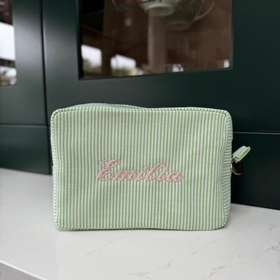 Kiss and Makeup Bag Cottage Stripes main image 1
