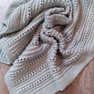 Tiny Kisses Baby Blanket Knitting Pattern Easy Beginner - Etsy