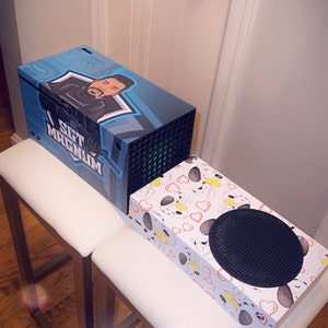 Elisabeth added a photo of their purchase