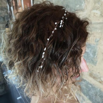 Handcess Vigne de cheveux de mariée avec perles argentées et strass - Accessoire de cheveux pour femme et fille
