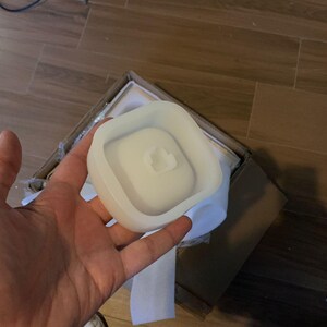 Mehdi added a photo of their purchase