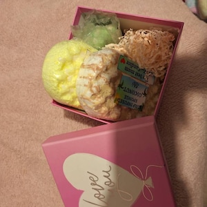 Mylee added a photo of their purchase