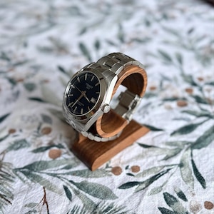 Rachael added a photo of their purchase