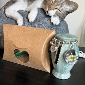 Aracely added a photo of their purchase