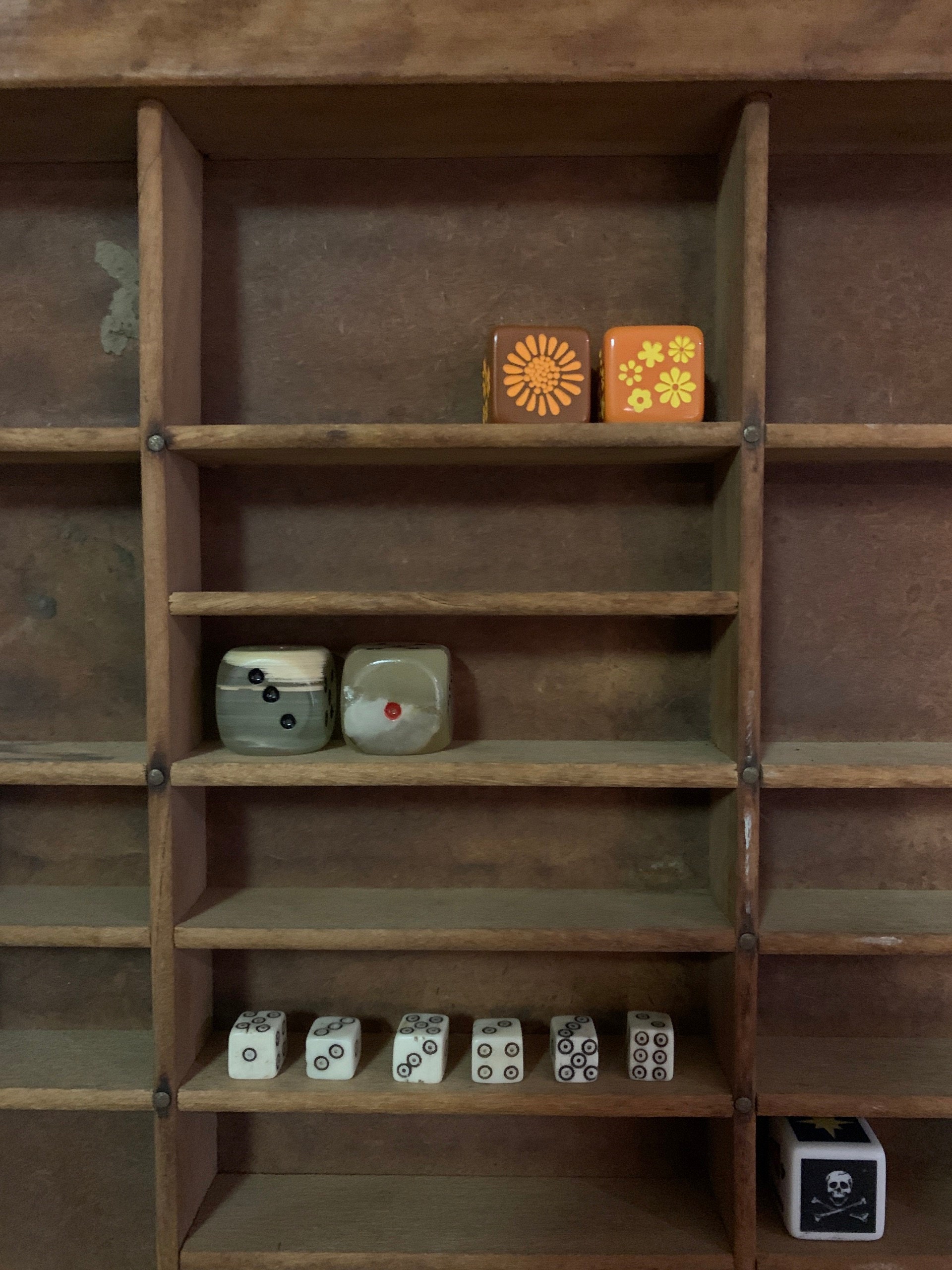 Vintage Dice / Set of 2 / D6 -  70&#39;s, hippy, flowers