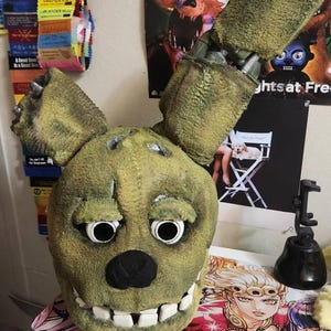 SpringTrap 着用可能なコスプレヘルメット FNAF ファイブ・ナイツ