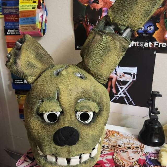 SpringTrap 着用可能なコスプレヘルメット FNAF ファイブ・ナイツ