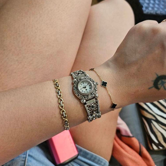 Wristwacthes Armbanduhren アンティーク洋書