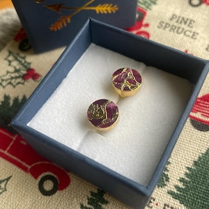 Inactive account added a photo of their purchase