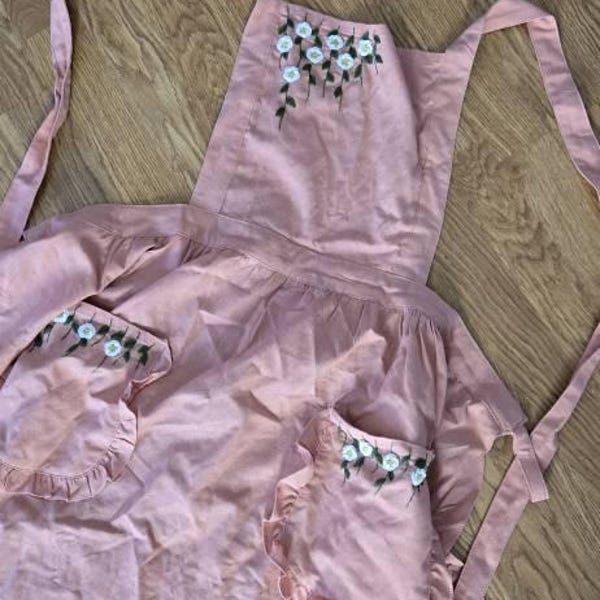 Rose Hand Embroidered Apron Women, Ruffled Apron, Personalized Apron ...