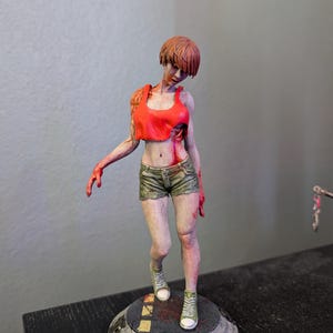 ゾンビガール - バイオハザード2 - 1:10スケールフィギュア - ビデオ