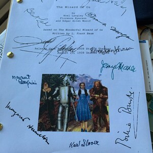 88センチ！魂の始まりを宿す美しき女性　リチャード・フランクリン　証明書付 The Wizard of Oz Movie Script Signed Autographed Judy Garland, Ray