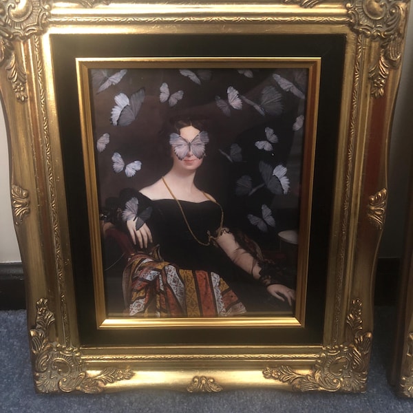 Antique Oval Gold Tone Wooden Picture Frame, Antique Framed Photograph Portrait of a Lady