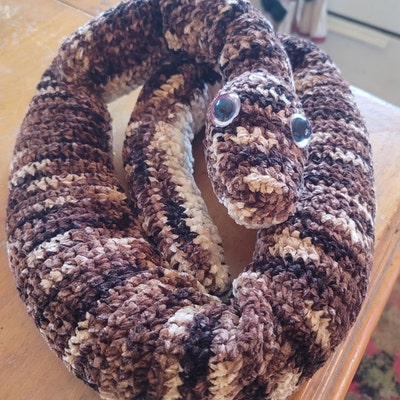 Ball Python Amigurumi Crochet Pattern, Betty the Realistic Plush Snake ...