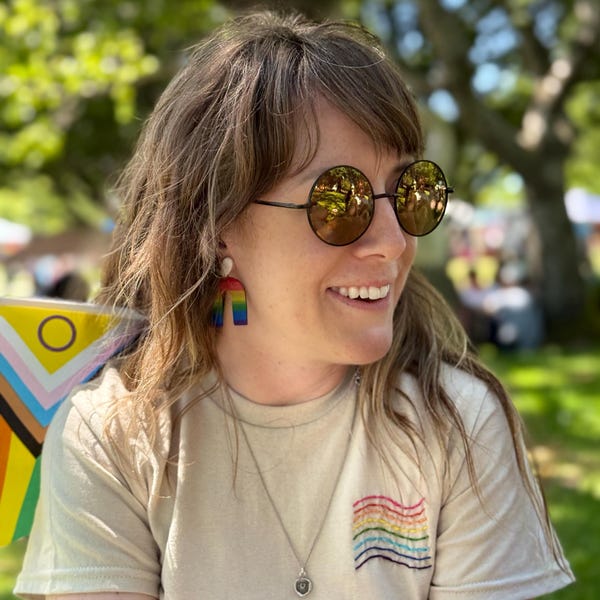 Shrug Emoticon (ツ) Tee, Shrugging Emoji Gift for Meme Lover, Whatever ...