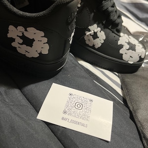 Allen added a photo of their purchase