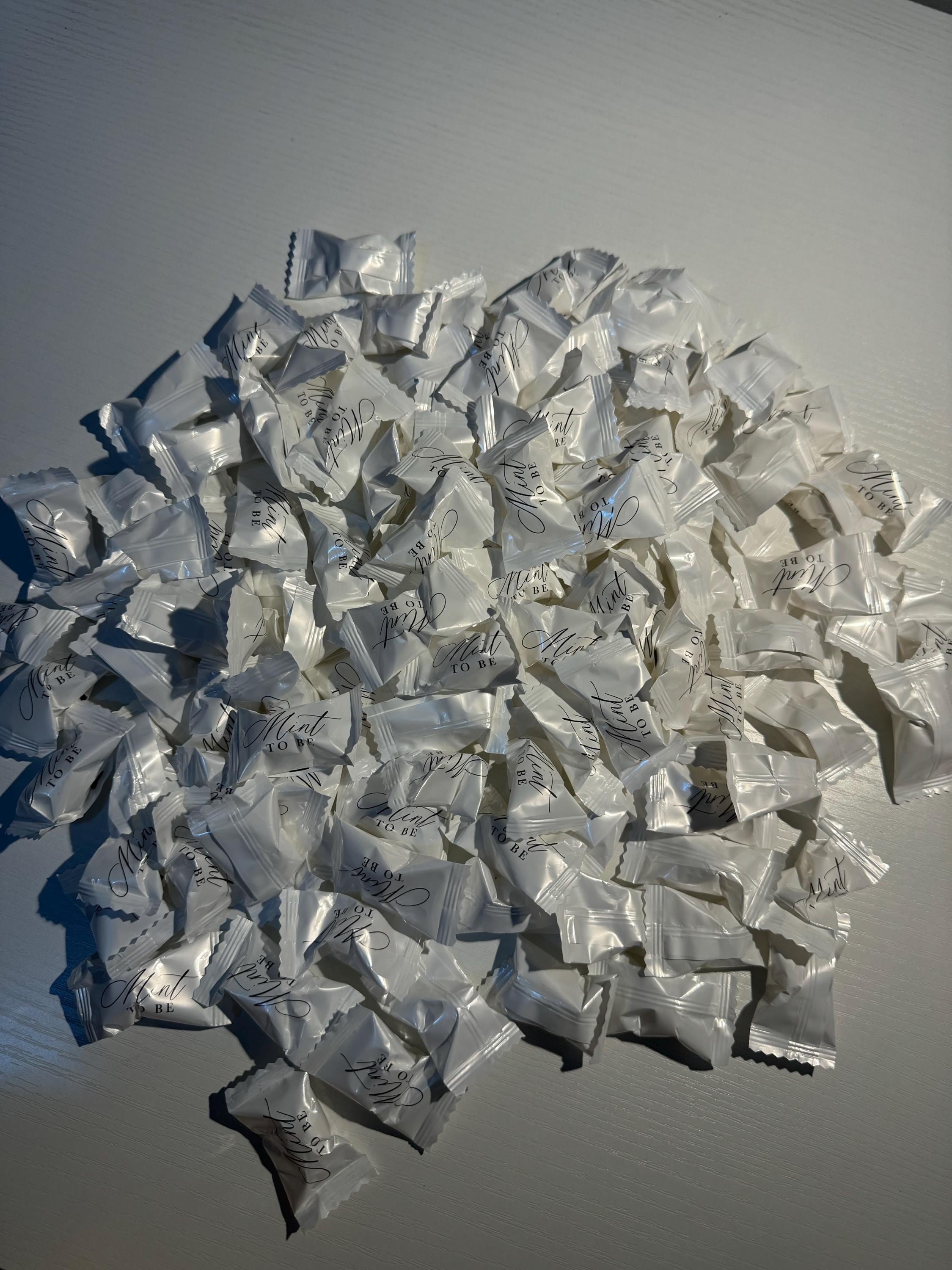 Mint To Be White Mints BULK SETS - Weiße Buttermints - Preiswertes Hochzeitsgeschenk - Einzeln verpackte Hochzeitssüßigkeiten - Hochzeitsminze