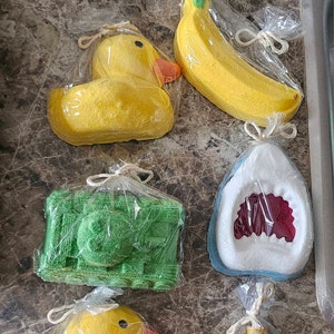 2 Toys Inside Optional Under the Sea Bath Bomb Sea Creature Toy Bath ...