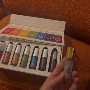 Angeleah added a photo of their purchase