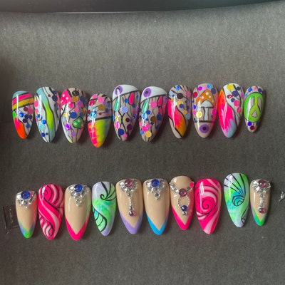 Tripping Illusion Press on Nails Handpainted Abstract Nail - Etsy