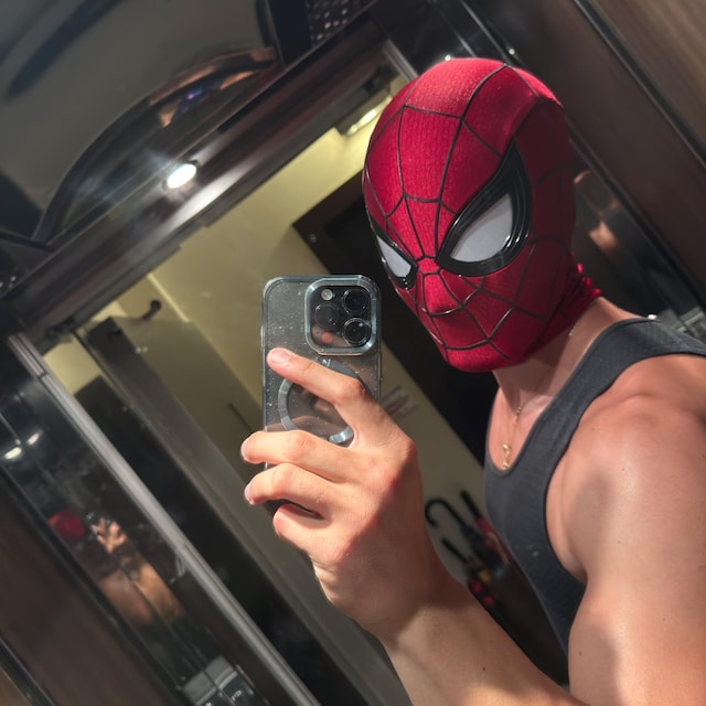 スパイダーマン マスク ブランドニューデイ版 コスプレ用 マグネット着脱レンズ スパイダーマン マスク ブランドニューデイ版 コスプレ用 マグネット