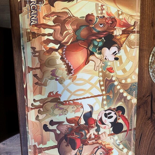 Disney LORCANA プレイマット（Donald Duck） Amazon.com: Ravensburger Disney Lorcana TCG Playmat
