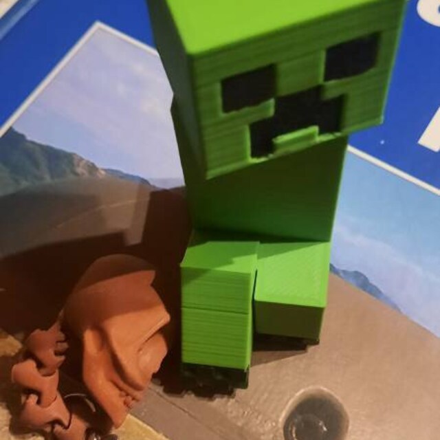 Articulated Creeper Figure Skin Colors and Various Sizes 