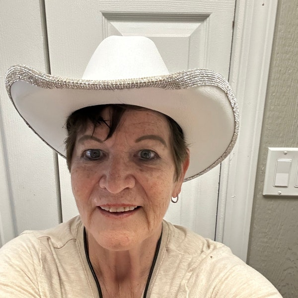 Chapeau Cowboy Holographique Argenté Femme – Western Paillettes Néon, Taille M Pour Festival, Plage & Soirée