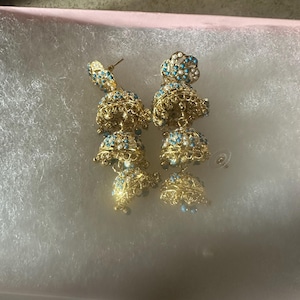 Uzma added a photo of their purchase