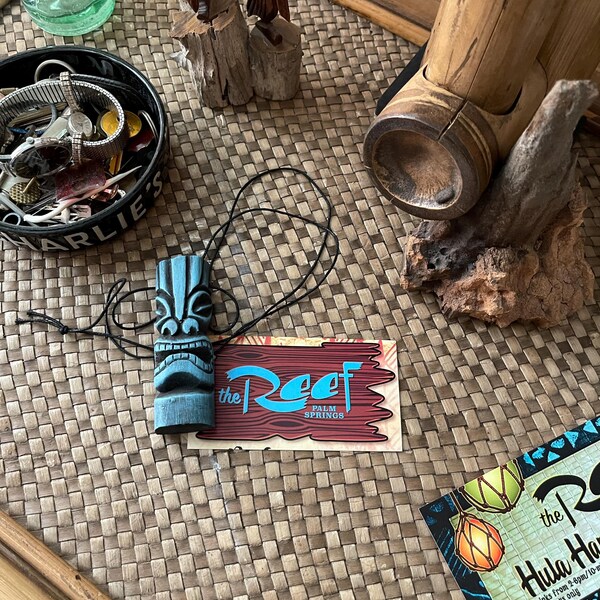 Brady Bunch Tiki Necklace- Wear the Same Necklace as Found by Greg ...