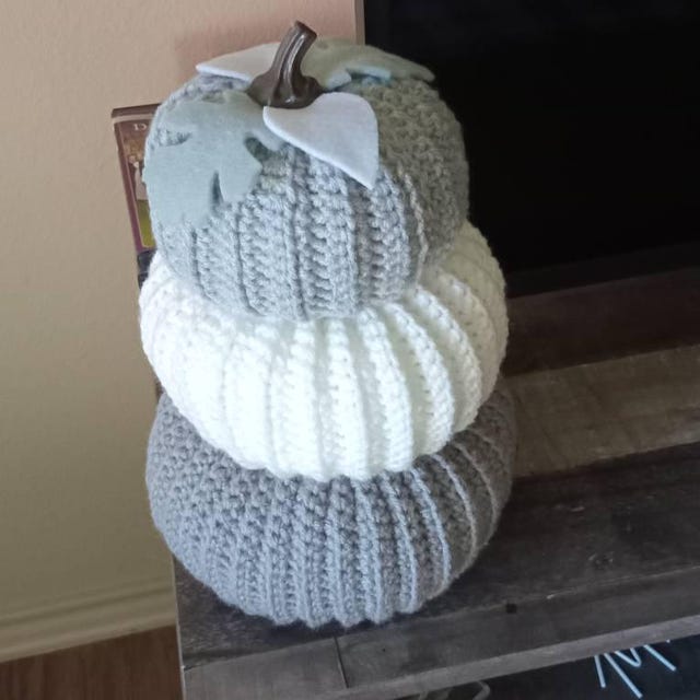 A customer's finished Wheat Stitch Pumpkin Spice Crochet Trio Pattern
