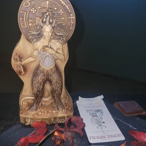 ルキフゲ・ロフォカレの悪魔像、トネリコの木のゴシック装飾 - Etsy 日本