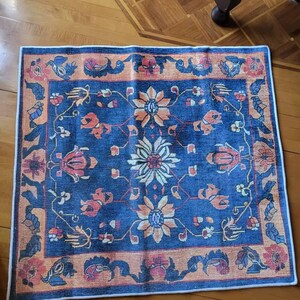 Laura-Alexe added a photo of their purchase