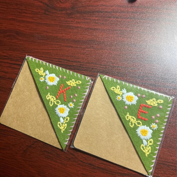 Personalized Hand Embroidered Corner Bookmark - 2 SEASONS NO INITIAL ...