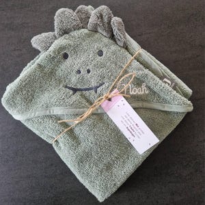 Müller added a photo of their purchase