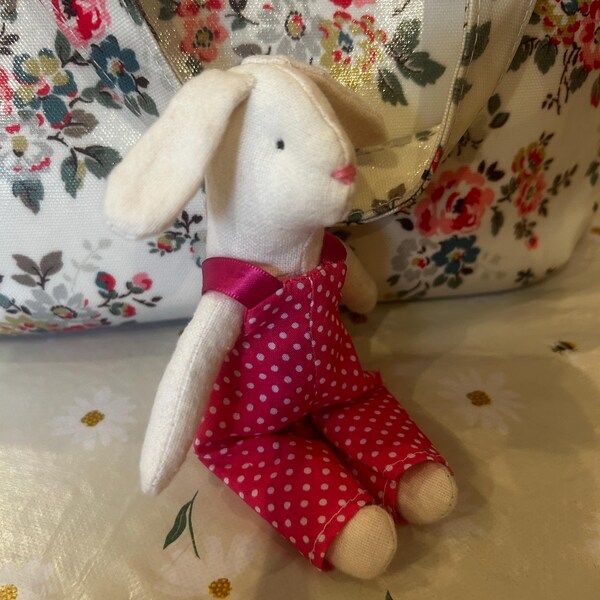 Dollhouse Bunny PDF Sewing Pattern & Instructions - Etsy