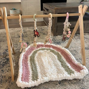 Taylor added a photo of their purchase