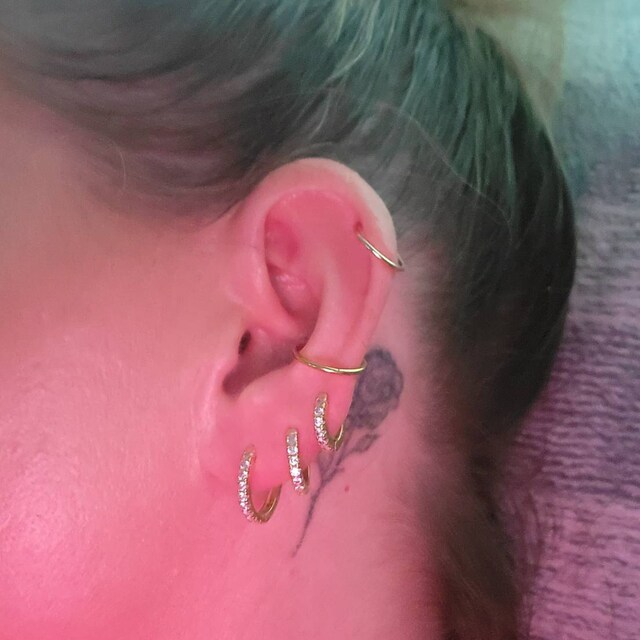 16g Tiny Hoop, Gold Cartilage Clicker Hoop (single), 6mm/8mm