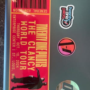 Chloe added a photo of their purchase