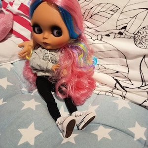 Karina added a photo of their purchase