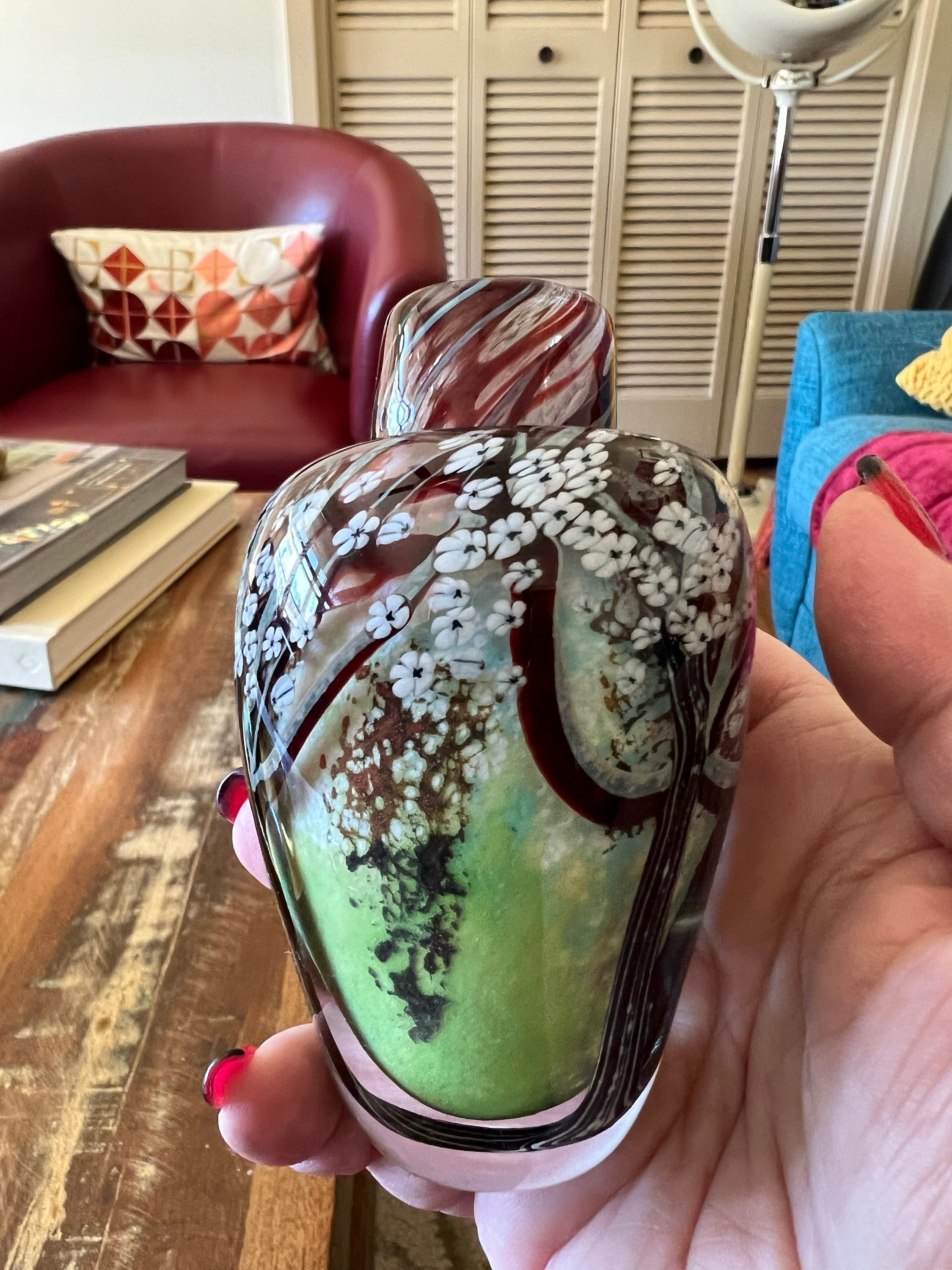 1982 Orient & Flume Hand Blown Art Glass Vase or Paperweight