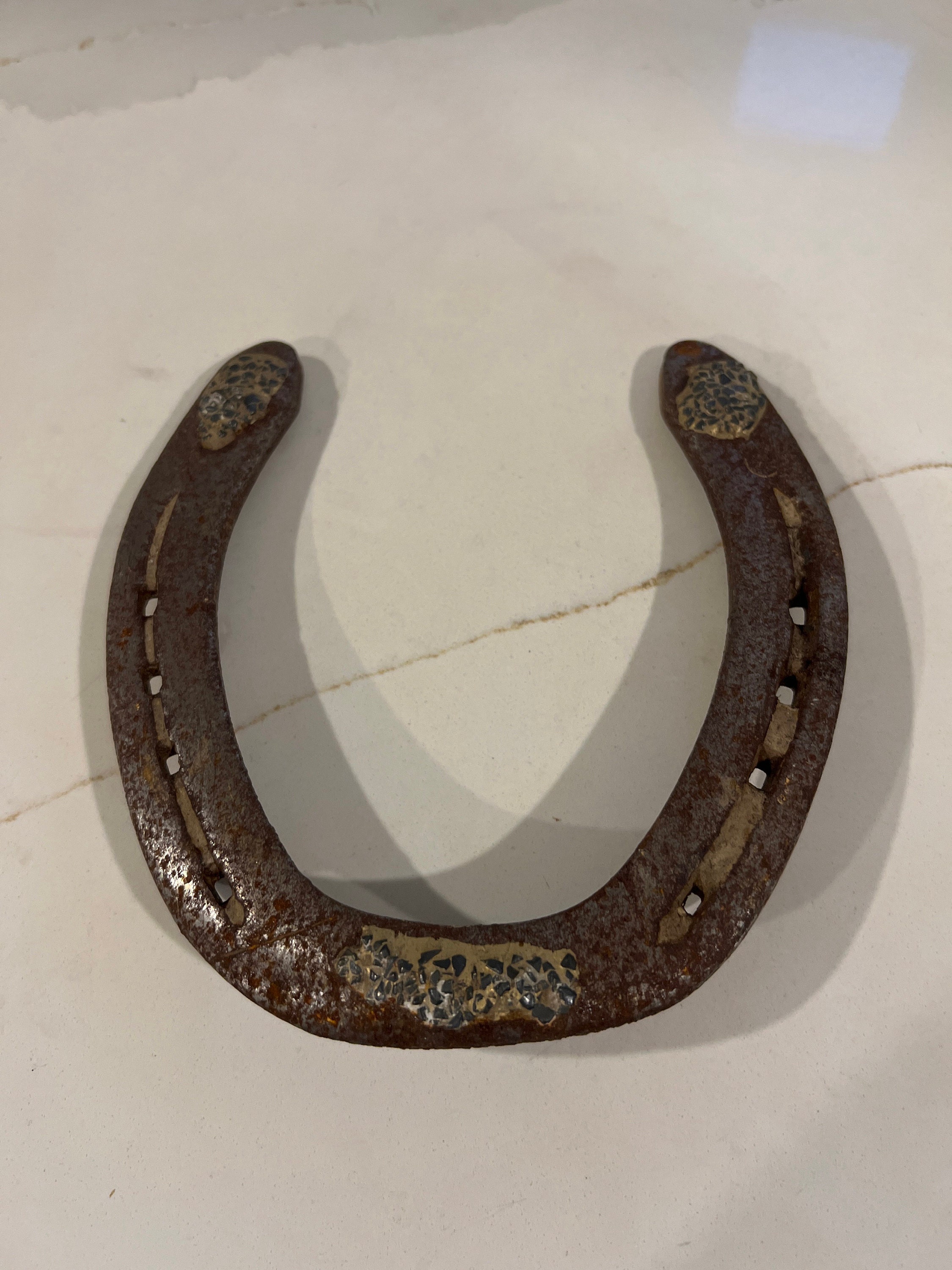 Authentic Used Horse Shoes-Flat Shoes-Assorted sizes-Rusted Shoes-Shiny Shoes-Cowboy Art-Farrier Horseshoes-Western Decor
