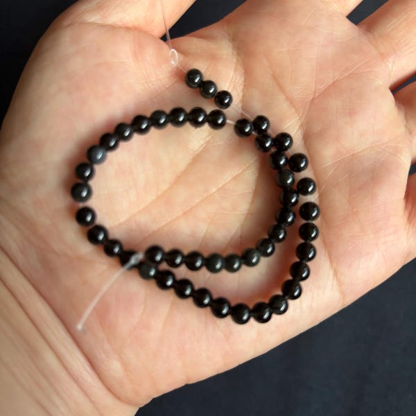 Round Golden Plastic Beads, Packaging Size: Kg At Rs 320/kg In Mumbai - Foto 2