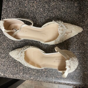 Ivory Crochet Lace Pointy Toe HEELS With Small Pearl Applique