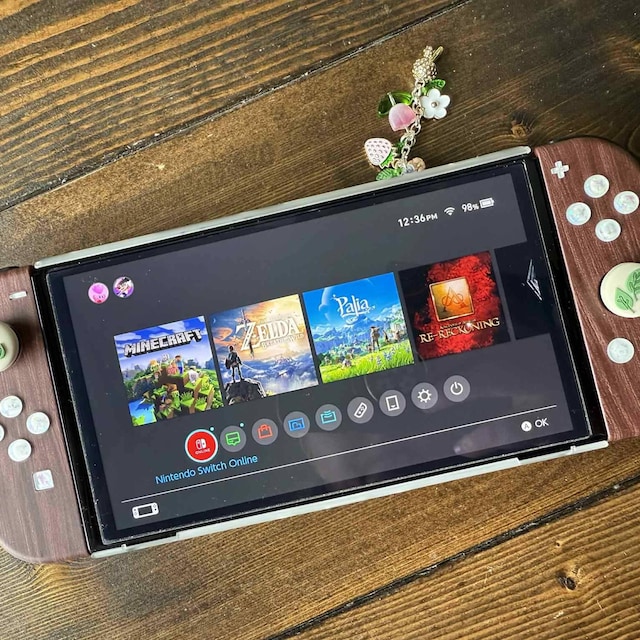 Summer Medley Switch Charm | Dust Plug | Auxiliary | Audio